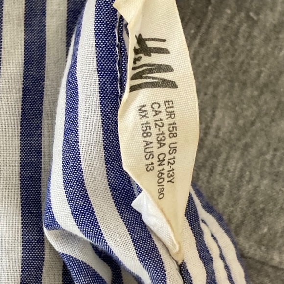 H&M shirt - Picture 3 of 3